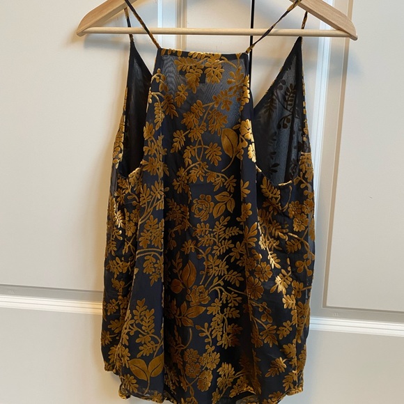 Ann Taylor Loft New camisole style top with velvet pattern - Picture 3 of 4